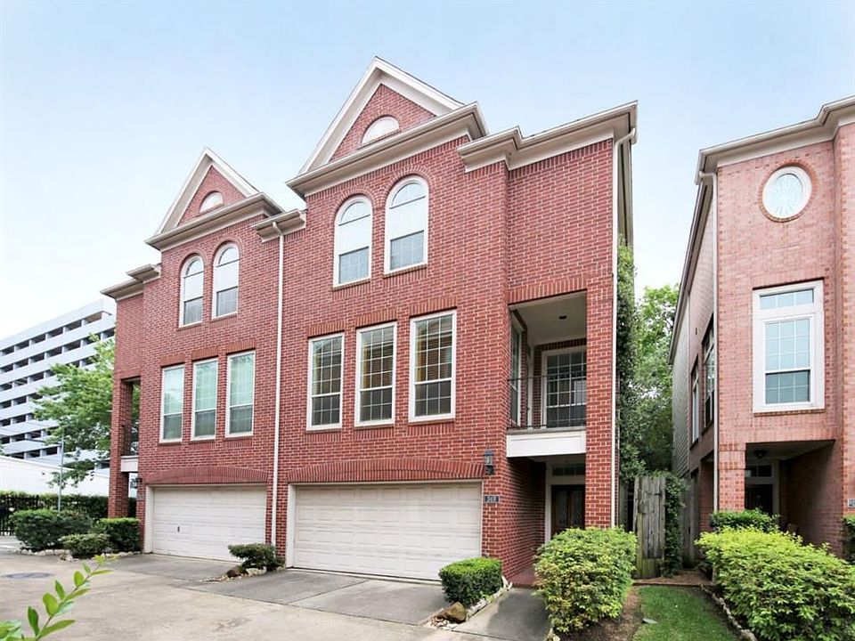 1st image of 34 Waugh Dr Unit B