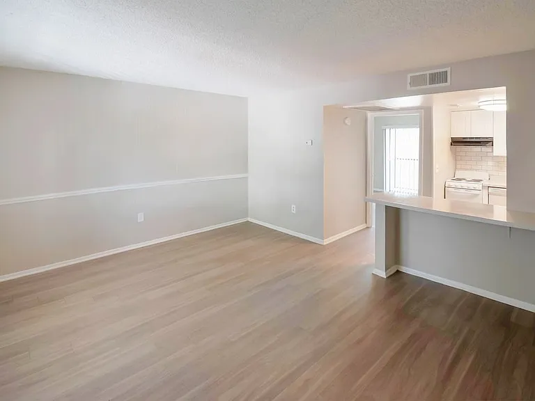 Waterview Crossing Apartments — Photo 54