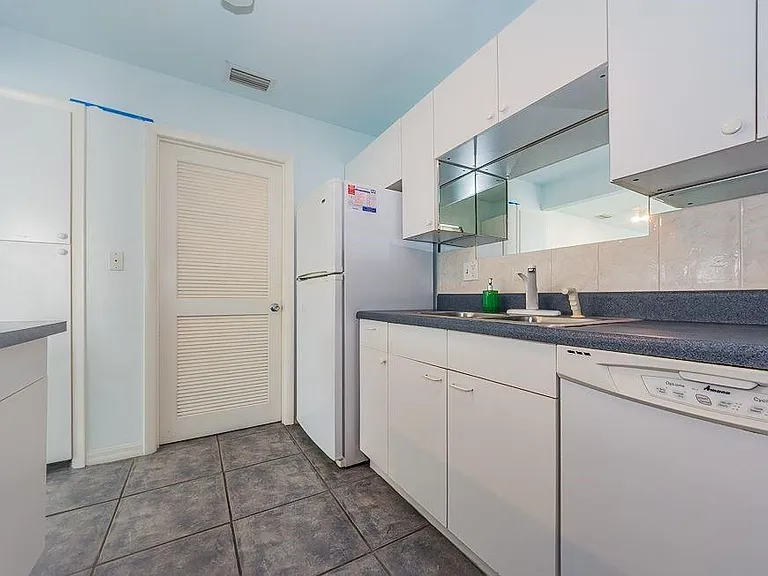 1315 Bayshore Dr #204 — Photo 6