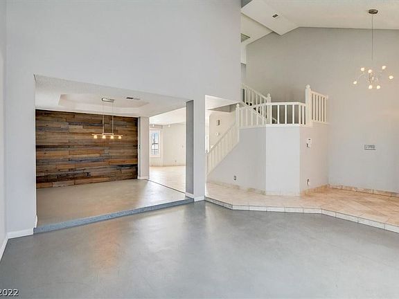 3rd image of 2728 Grafton Ct