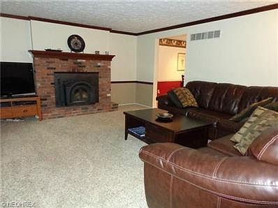 5th image of 995 Concord Dr