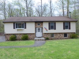 88 E Mountain Rd S, Cold Spring, NY 10516