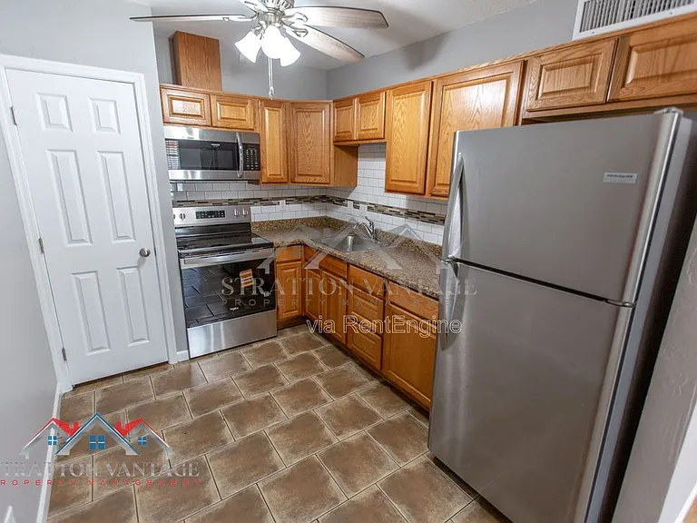 448 N Lesueur — Photo 8