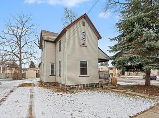 314 N Oak St, Durand, MI 48429