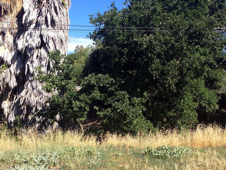 1st image of 187 Flittner Cir