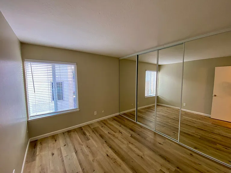 1566 Sunnyvale Ave #8 — Photo 8
