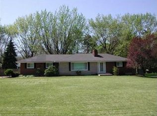 242 Banbury Rd, Dayton, OH 45459