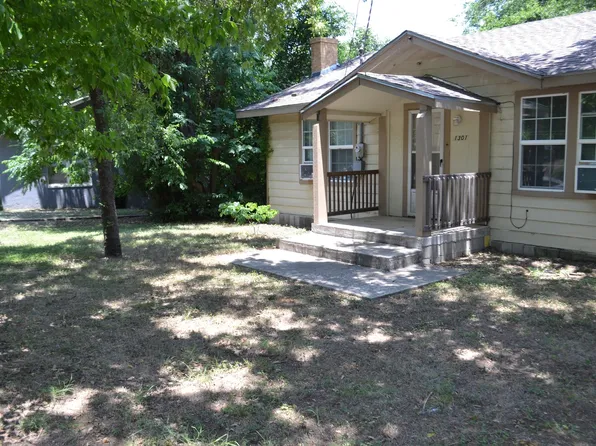 1301 Bernard St, Denton, TX 76201