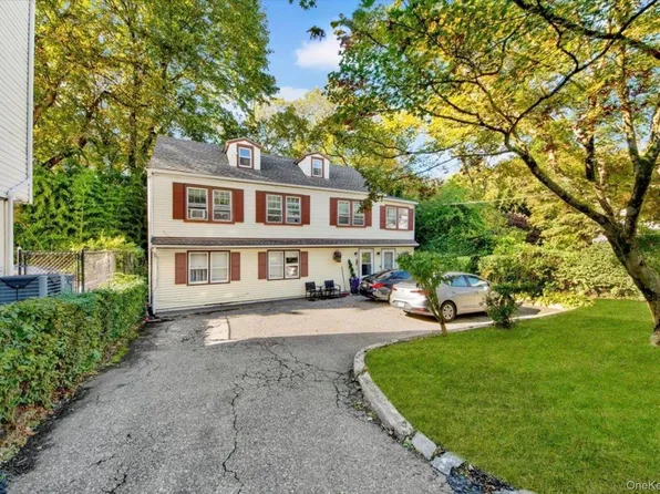 35 Washington Ave N Floor 1, White Plains, NY 10603