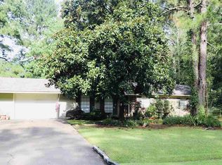 415 Wayne St, Clinton, MS 39056
