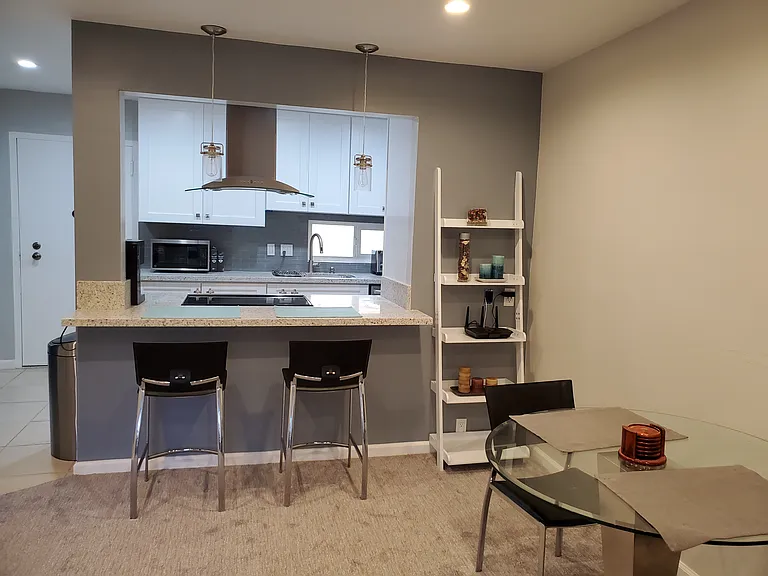 1225 Pacific Beach Dr #2F — Photo 9