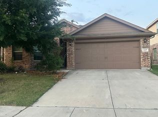 637 Cameron Way, Azle, TX 76020