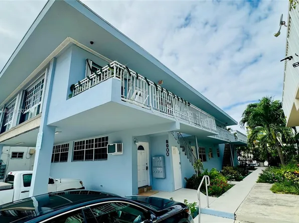 8000 Tatum Waterway Dr APT 1, Miami Beach, FL 33141