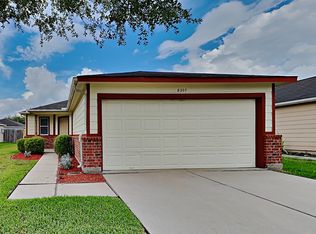8207 Tartan Ct, Rosharon, TX 77583