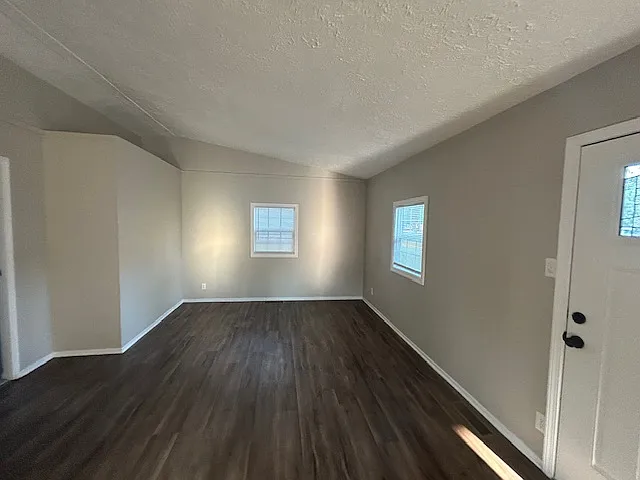 4328 Arcadia St — Photo 8