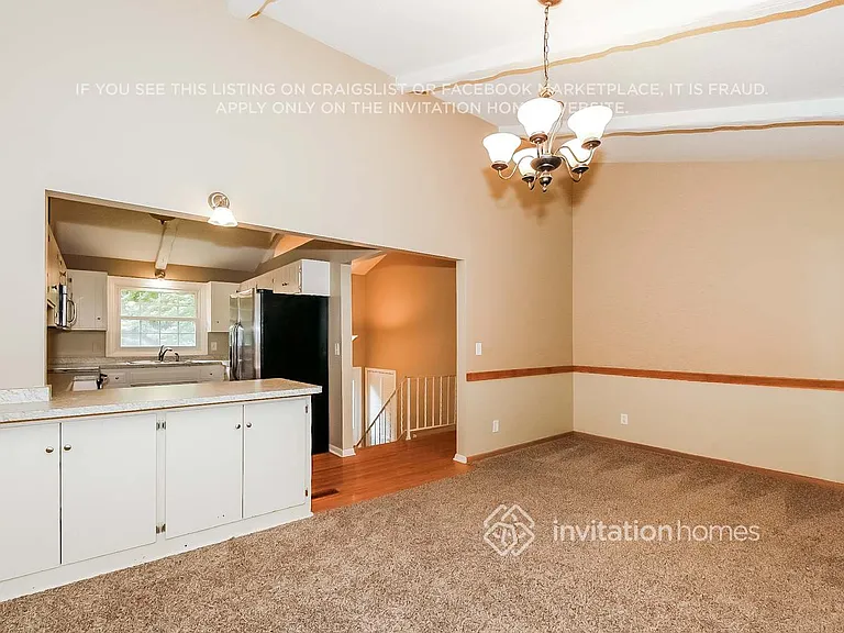 1716 Lamplight Dr — Photo 8