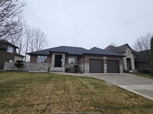 2665 Lovell Cres, Lasalle, ON N9H 2R3