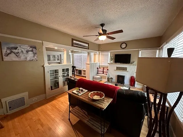 315 S Cortez St #B — Photo 5