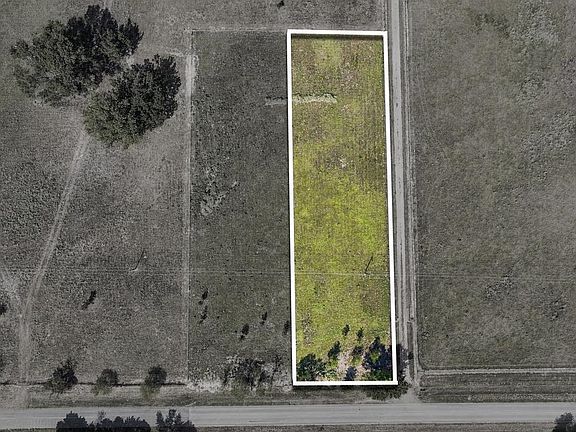 2nd image of 2670 W Point Rd