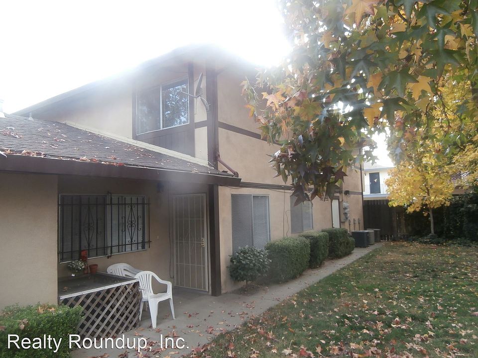 1st image of 831 Cathedral Ct APT 3