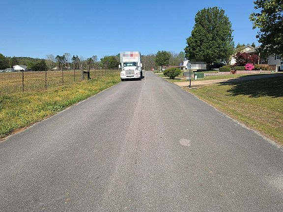 5th image of 274 Old Harrison Trl