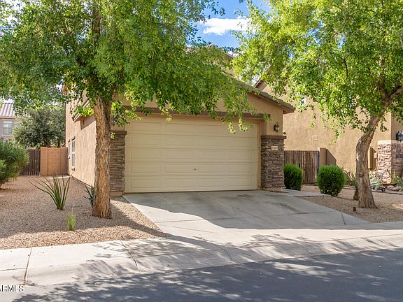 5th image of 40290 W HELEN Court