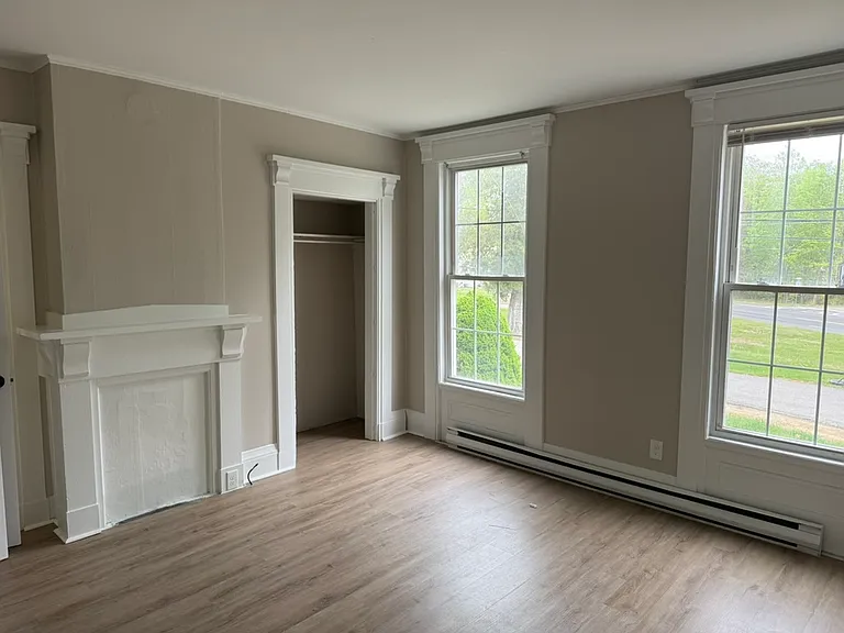 3 Berwick Rd #3 — Photo 7
