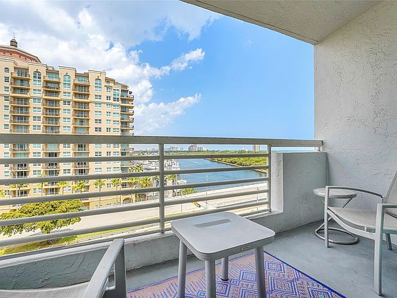 4th image of 2670 E Sunrise Boulevard #732