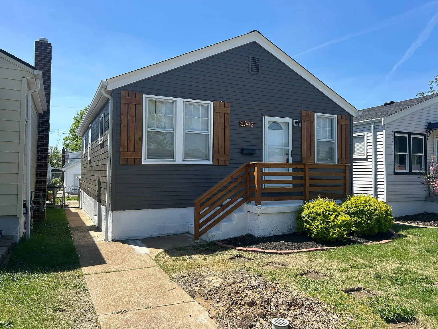 4 bed, 1500 sqft, $4,400 — Photo 1