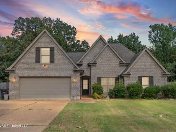 117 Fairway Dr, Senatobia, MS 38668