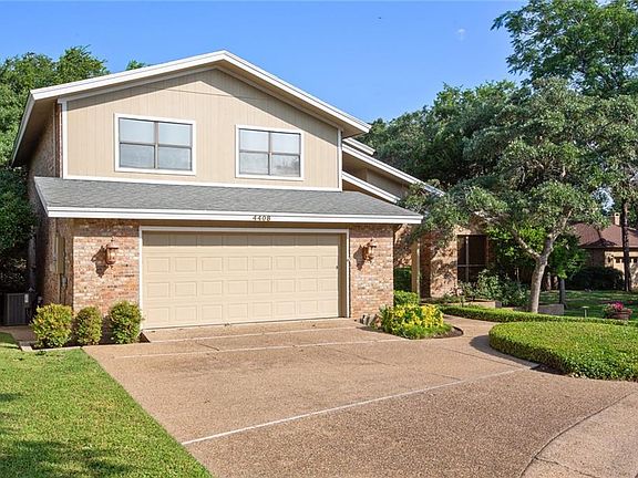 2nd image of 4408 Village Oak Dr