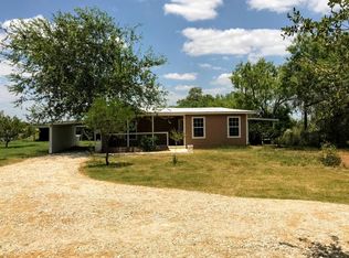 650 County Road 302, Jourdanton, TX 78026