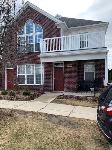 8457 Towne Center Cir N Photo 1