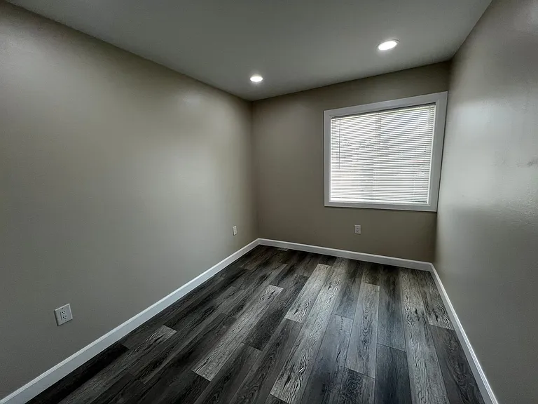 7820 1/2 Farmland Ave — Photo 6