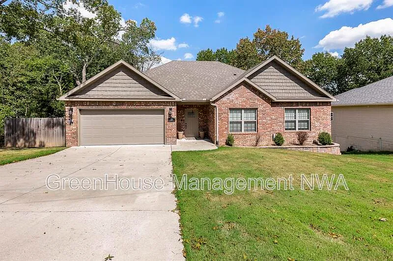 28 Mills Dr