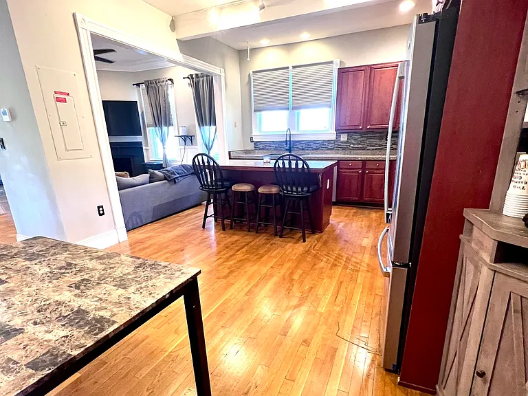 1522 Barron St — Photo 11