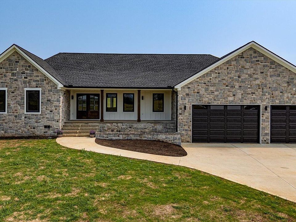 1st image of 212 Terry Ln