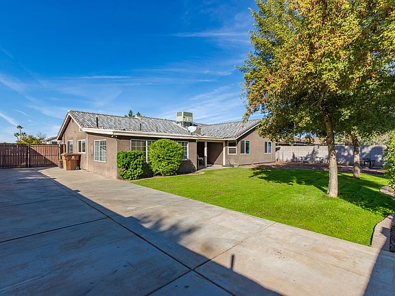4th image of 12523 N 79th Dr