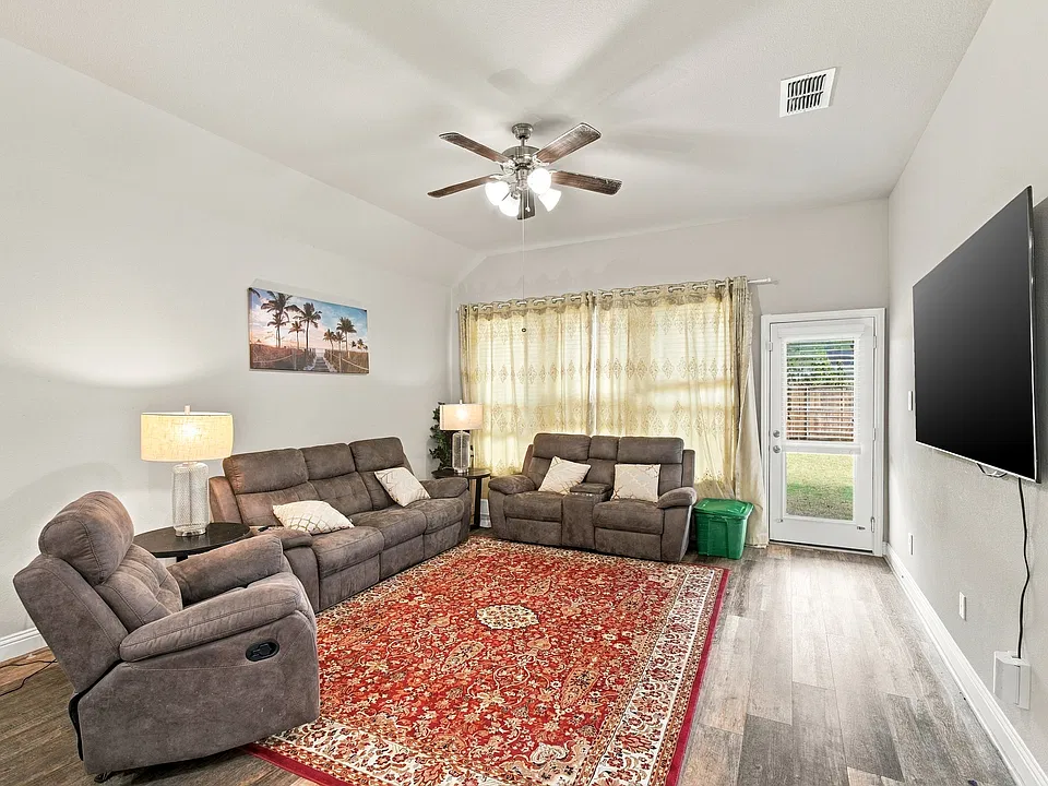 2209 Ryder Rd