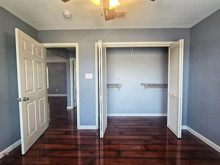 1814 Avenue N 1/2 #3 — Photo 12