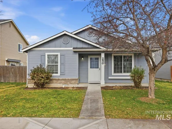 250 W White Sands Dr, Meridian, ID 83646