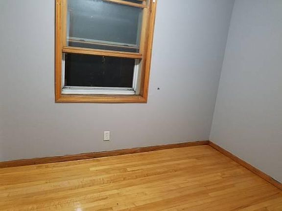5th image of 2812 S Cicero Ave