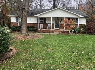 2160 Greenleaf Dr, Gastonia, NC 28054