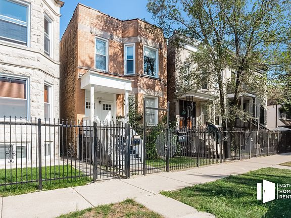 2nd image of 2835 N Albany Ave #1