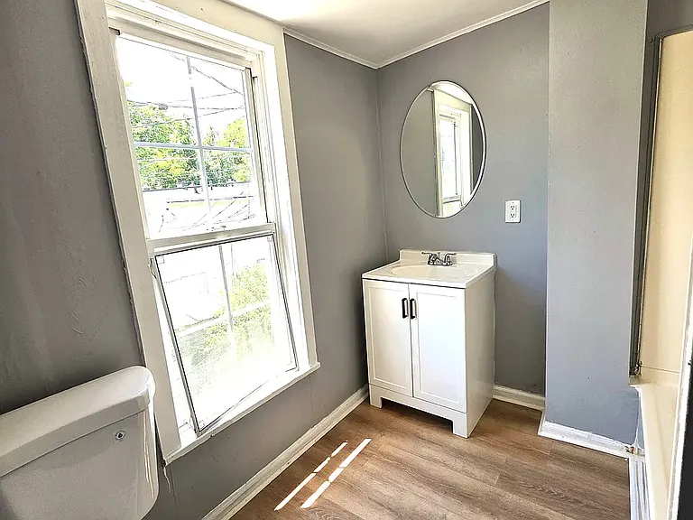 626 Eisenbrown St — Photo 15