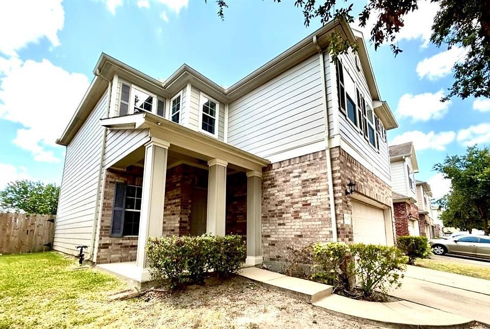 1st image of 12519 S Ashford Villa Ln