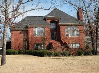 1411 Lands End Point S, Russellville, AR 72802