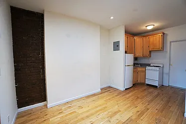 Rented by Best Apartments North Inc