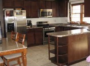 1022 N Edgehill Ct, West Peoria, IL