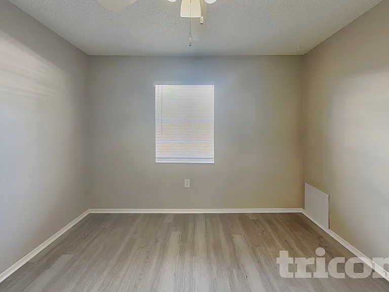 5150 Ashton Pines Ln — Photo 12